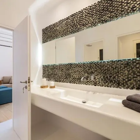 Abrego 4*